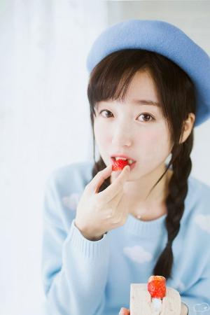 震惊！16岁小花妹妹竟在CSGO里大放异彩，她究竟有多厉害？