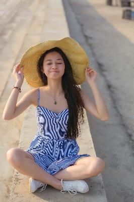 3个日本丰满成熟肉感美女，你更喜欢谁？